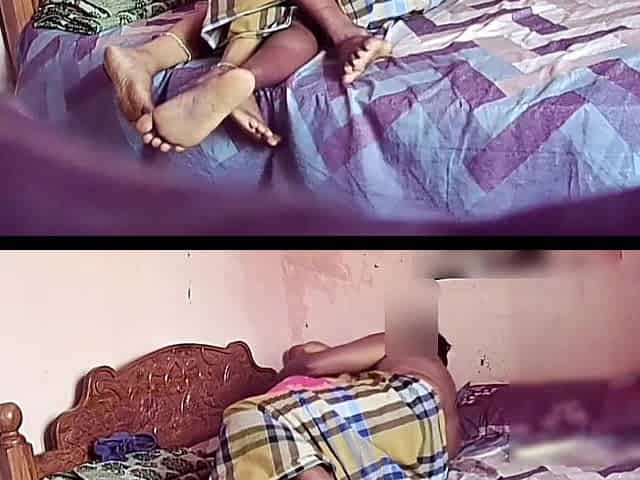 Sexy Indian Housewife in Pink Saree & Blue Blouse Have Nice Good Fuck