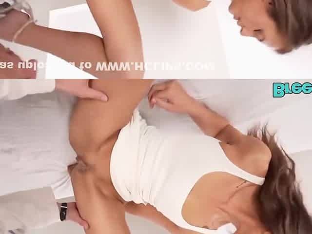 Direct Insemination: Jewels Skinny Pussy Stuffed - Jewel Diamant And Johnny Palms