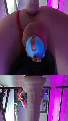 Sissy Kara Trickling From Vibrator