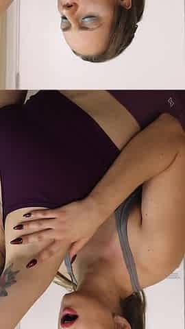 Venus and Carol Sniffing and Licking Armpits After Stretching!