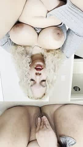 Vanilla Faith plays with her pussy - Bbw