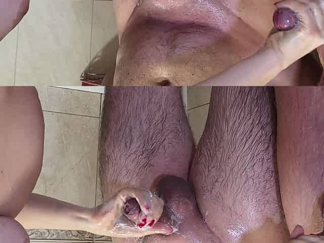 A Sexy MILF Washes Her Lovers' Cocks. Double Blowjob. Ep 30811