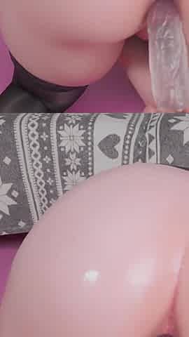 Ritzy Rain Stretches Her Slutty Butthole with Toys, She Take Them From Ass to Mouth and Squirt in the End