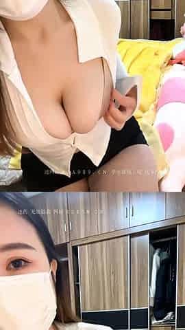 Great Big Boobs On Masturbating Redhead
