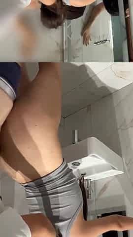 Quick Baths Sex Party
