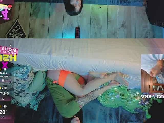 MILF Neighbor Seduces Inexperienced Pool Boy
