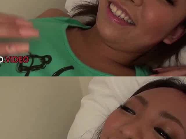 Horny Japanese Babe Hikari Gives Seductive Blowjob During Steamy Porn Show