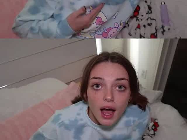 Petite Stepdaughter's Anal Adventure: Squirt & Rough Ride