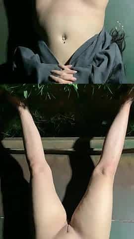 Gal stands to urinate with no panties on outside