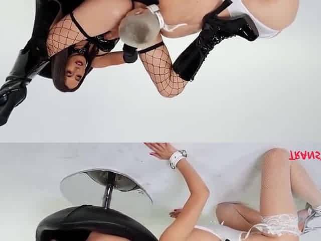 Kinky Servant Sidra At Your Command