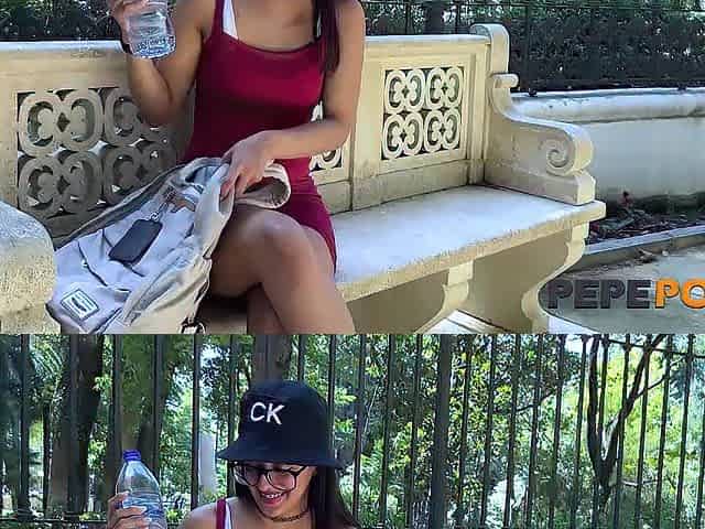 Brunette Latin tourist babe licks a cock in public in Seville