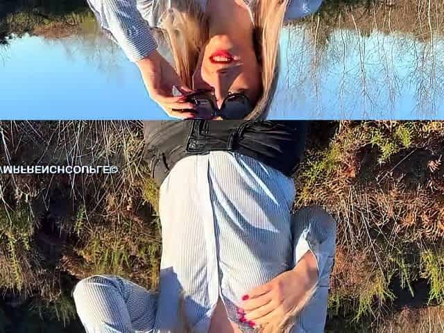 Horny blonde tereza solo toying