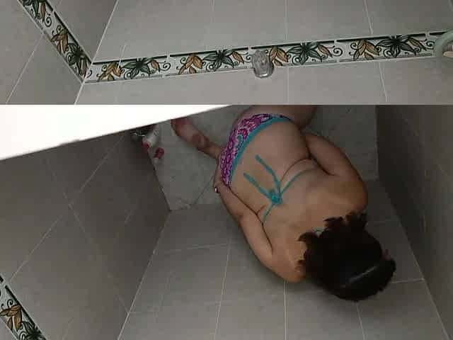 I Find My Stepmother Masturbating in the Bathroom and End up Giving Her a Good Fucking with My Big Cock in Her Juicy Pussy