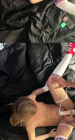 Amateur Webcam Cute Teen Plays Solo with Big Dildo