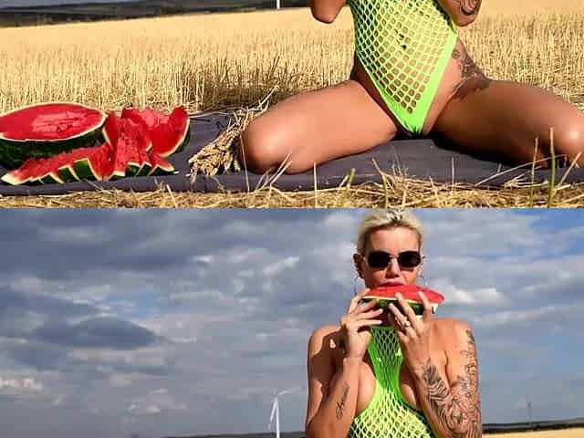 Agreeable oral job with moist watermelon outdoors, cum in throat and cum giving a kiss