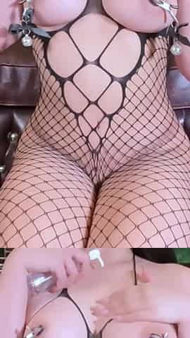 Sensual Fishnet Solo Leads To Explosive Wet Squirt Joy