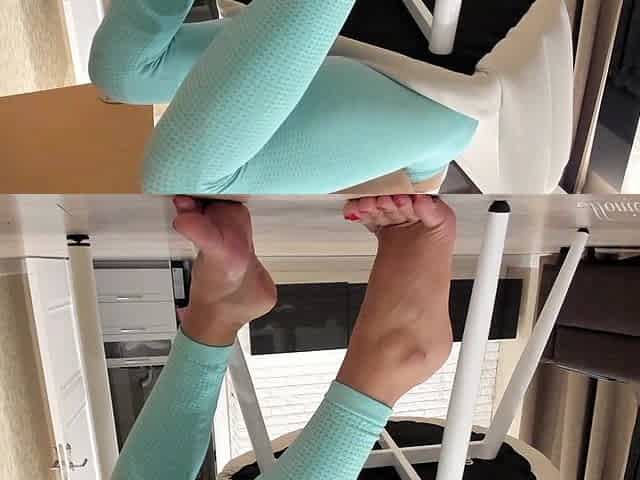 Bare Feet Worship in Leggings - Live Stream