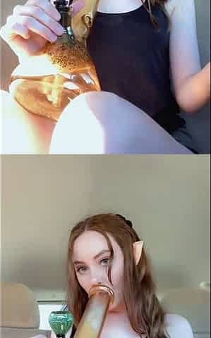 Amateur redhead fully nude on bed and masturbating