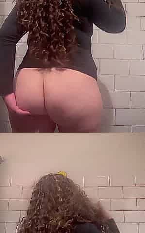 Teacher Caught in Class Popping Snatch