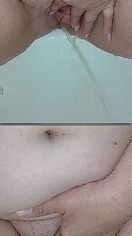 PAWG P1SSQUEEN piddles throughout creamy morning vagina