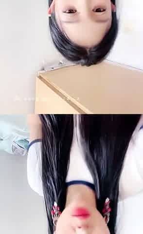 Lewd amateur brunette teen meg davis webcam masturbation