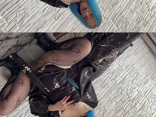 Goth Girl Takes Two Creampies in Her Pussy