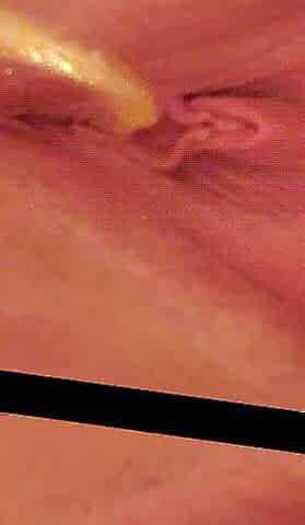 Close up squirt and twat play