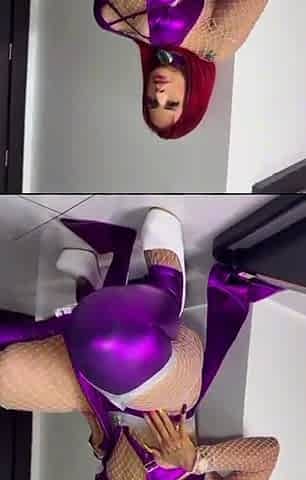 Halloween and my step mother gives a decision to surprise me and buys a Starfire dress.
