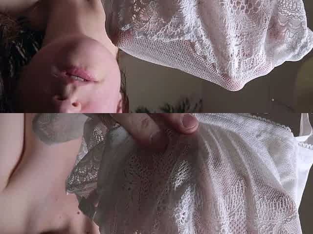 Big boobs milf masturbates with her dildo