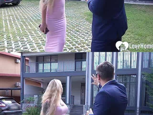 Real estate agent feasts on my juicy snatch