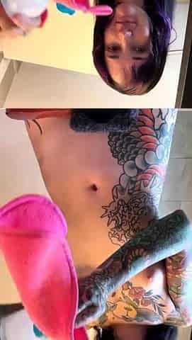 Beauty small tit amateur teen masturbating her shaved pussy