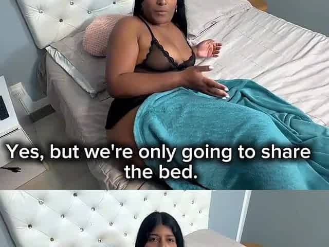 Booty Latina stepmom let me cum on her big ass before going to bed again
