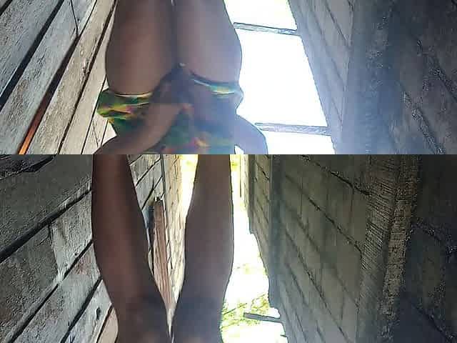 AMATURE BLACK eighteen+ PEE IN PAJAMA PREVIOUS TO WORK