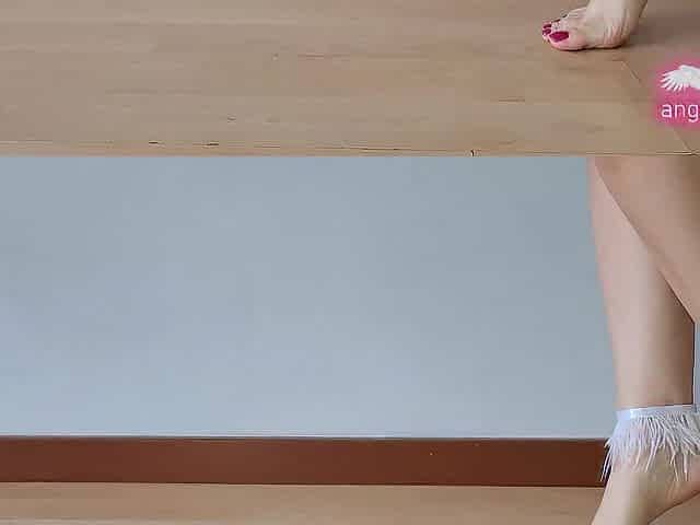 Hot gorgeous beauty Feet fetish part eighteen