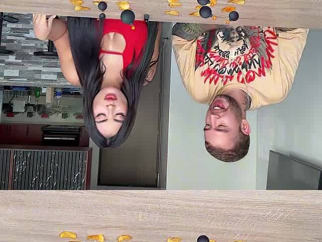 Slutty game with my ally!! I end up riding his wet weenie!! - ALEJANDRA PALACIOS