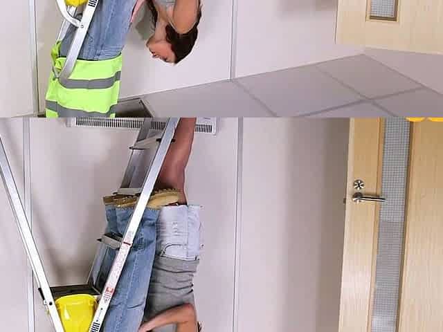 Horny CFNM babe cocksucking lucky worker