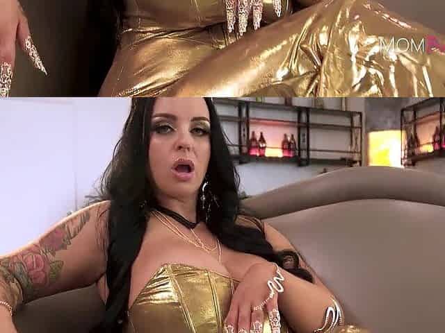 Large Melons mother I'd like to fuck Likes Worthwhile Dining And Weenie Riding