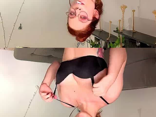 Awroraraw Smoking