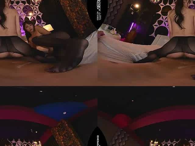 Immerse in Japanese allure through captivating virtual sensual perspectives