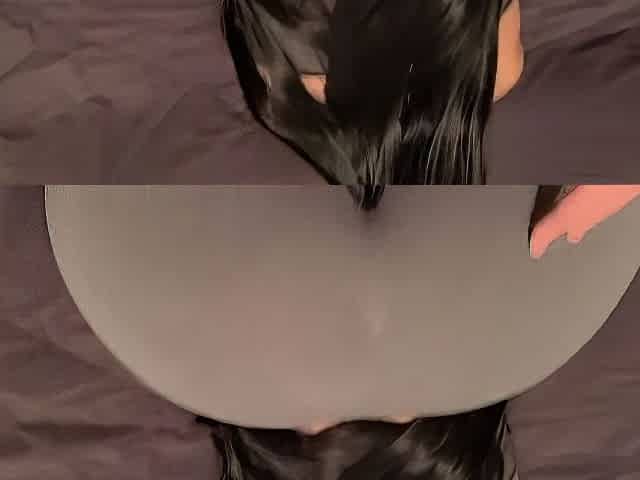 Girlfriend With A Big Booty And Sexy Feet Sits On My Dick And Rides In