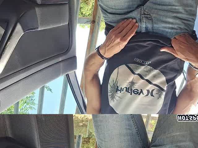I love touching my knob when I'm in the car in public places - I get so hard.