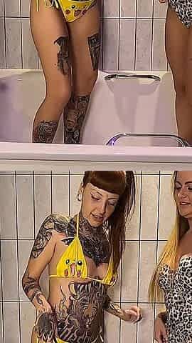 I Let My Petite Blond Friend Pee on Me! We Peed so Much