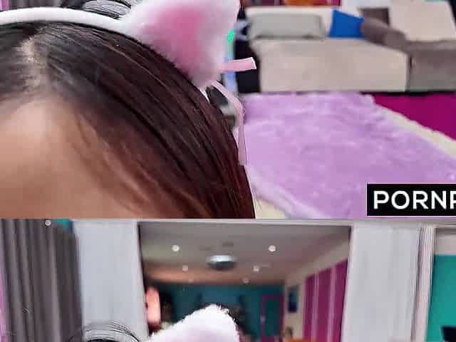 Gamer Beauty Floozy Scores Large With BBC!