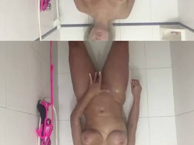 Roludo Screwed Me in the Shower