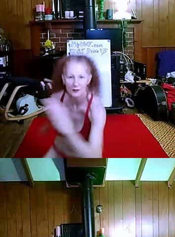 Big boob brunette masturbates on webcam