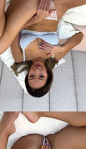 Amateur Asian Webcam Strip Masturbation
