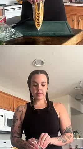 Big boob brunette masturbates on webcam