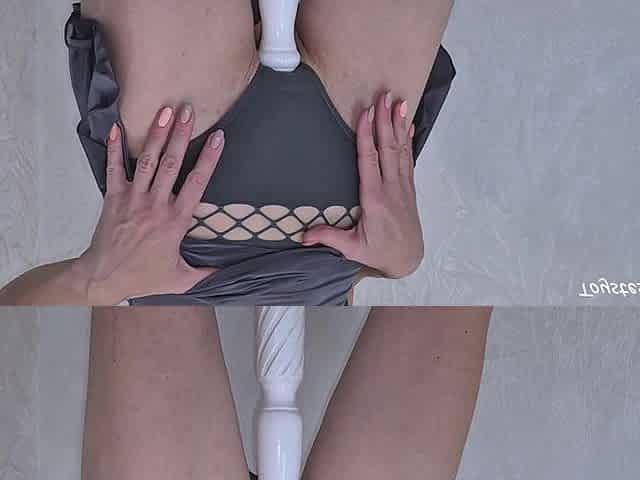 Doctor, I Accidentally Fell Onto the Bedpost with My Tight Wet Pussy