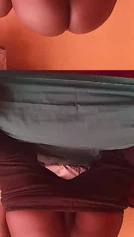 Large ebony butt bottom twerking fingering and gaping rectal hole
