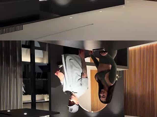 Iris Rodriguez Thanks With Her Pussy To Hotel Service Boy